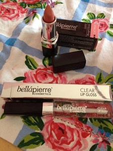 Bella Pierre Make Up Review - 03
